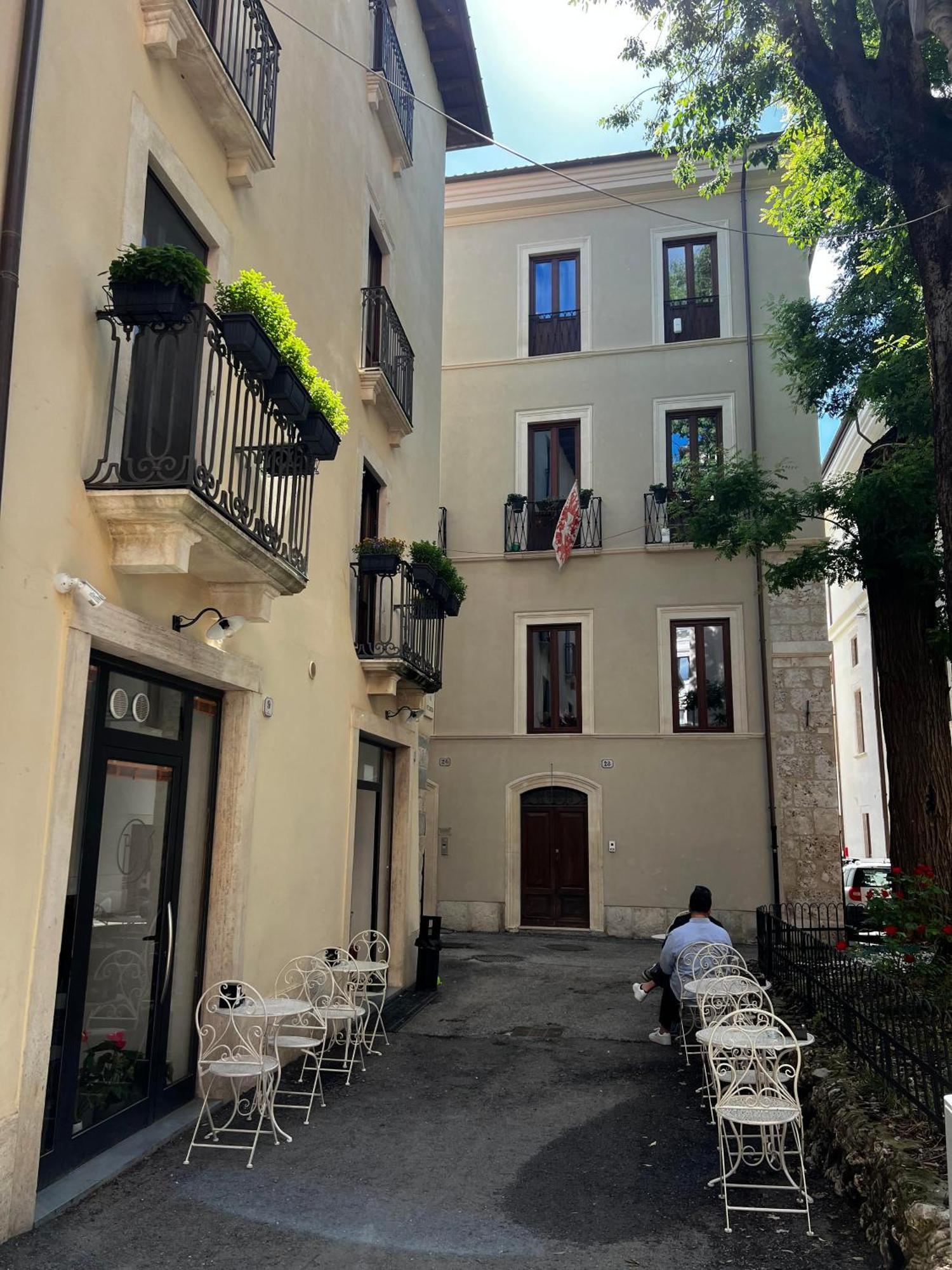 Antica Dimora San Crisante - Centro Storico Daire LʼAquila Dış mekan fotoğraf